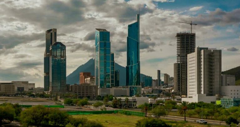 Contactos con chicas García